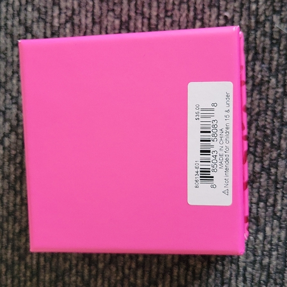 Betsey Johnson Turtle Earrings - Picture 4 of 4